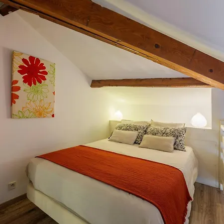 Apartamento Jolie Duplex Avec Patio Niza